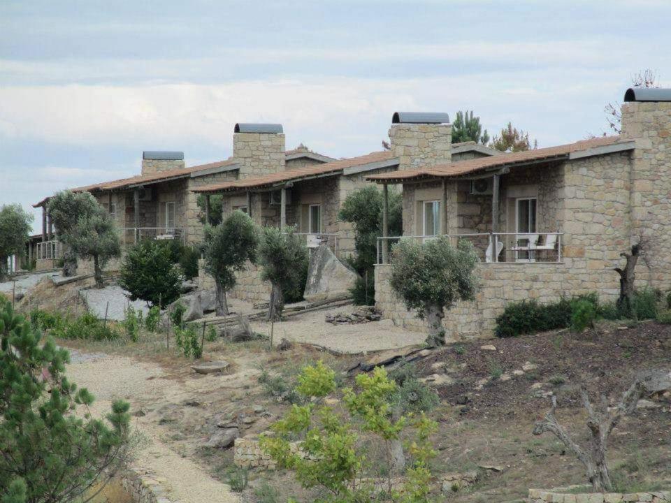 Montanhas Do Douro Villa Paredes da Beira ภายนอก รูปภาพ